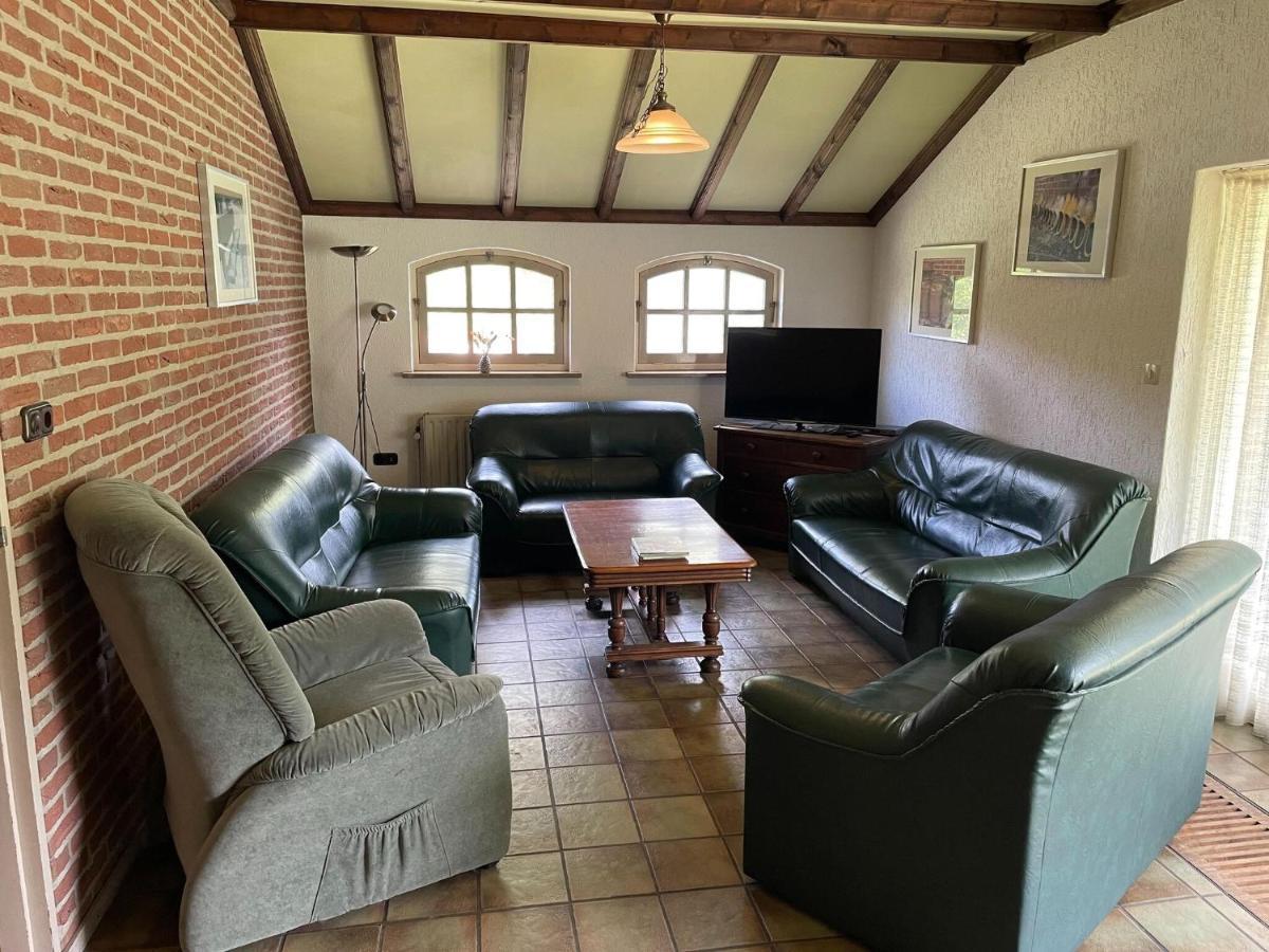 Completely Renovated Back Part Of A Farm Villa Уден Екстериор снимка